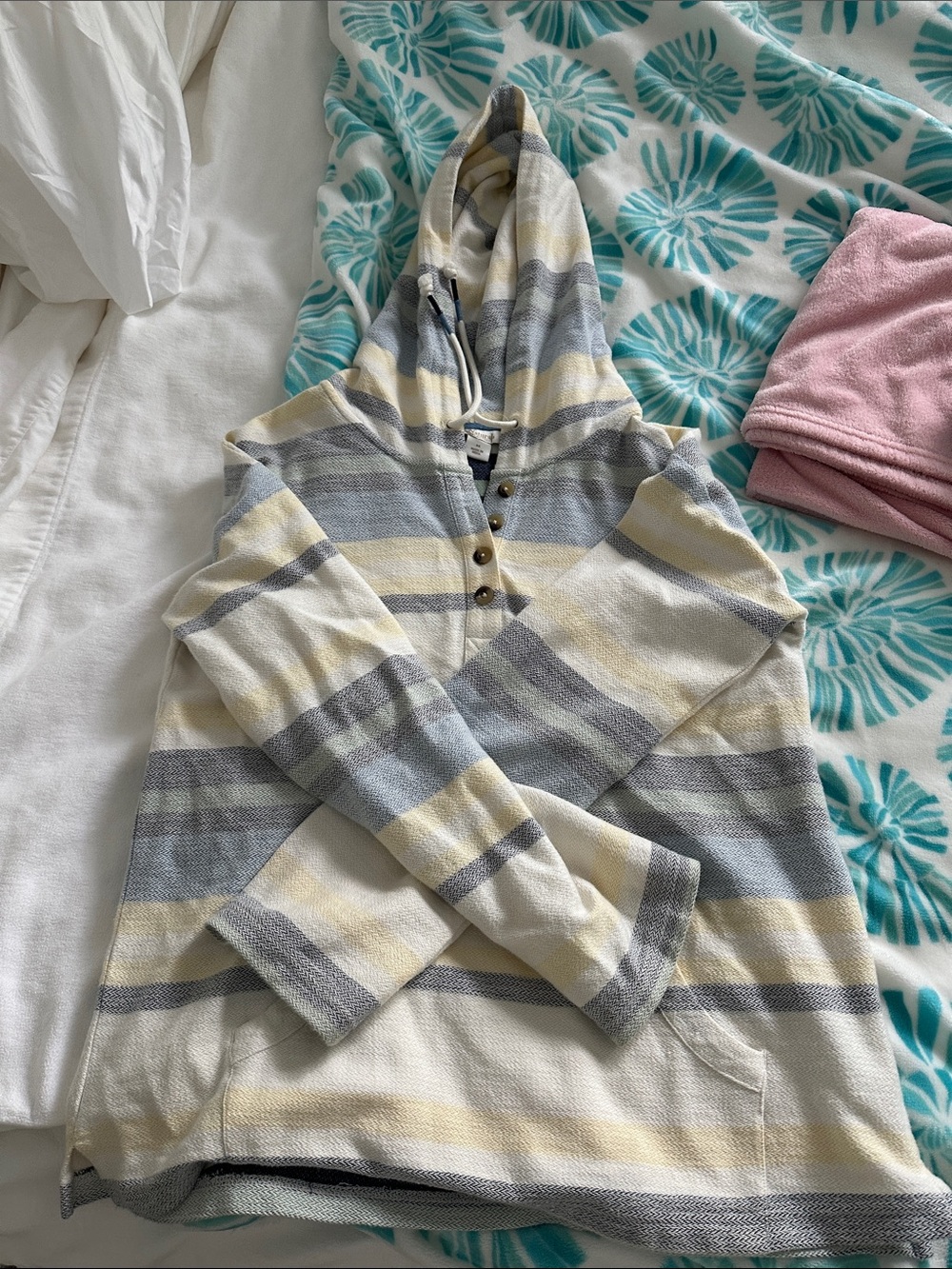 Natural Reflections pullover